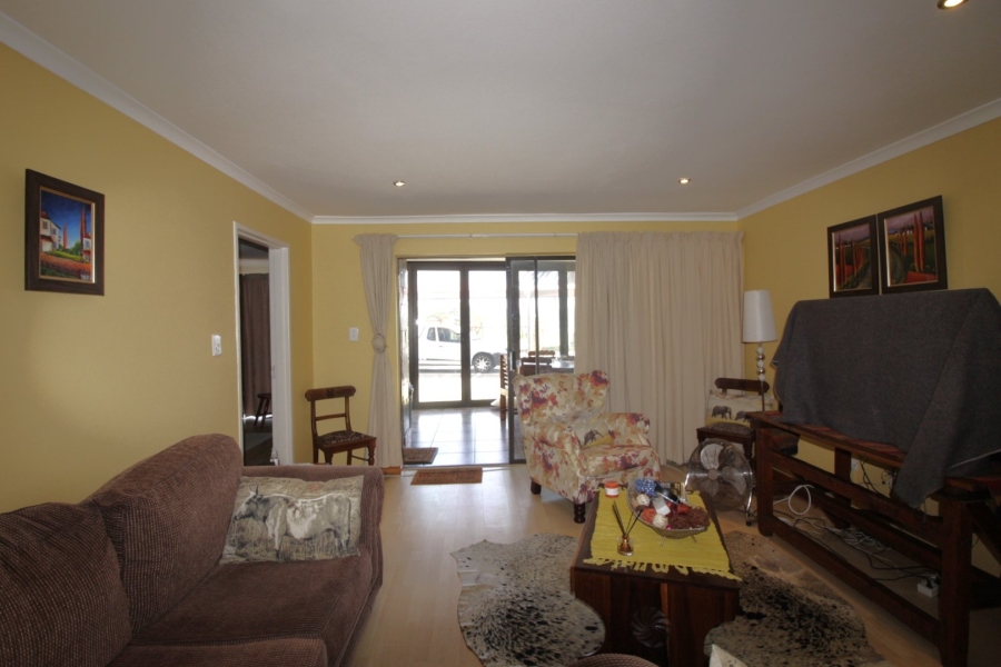 3 Bedroom Property for Sale in Kabeljauws Eastern Cape